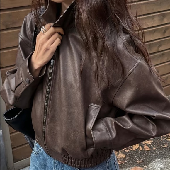 Fake leather jacket brown size small - Picture 1 of 4